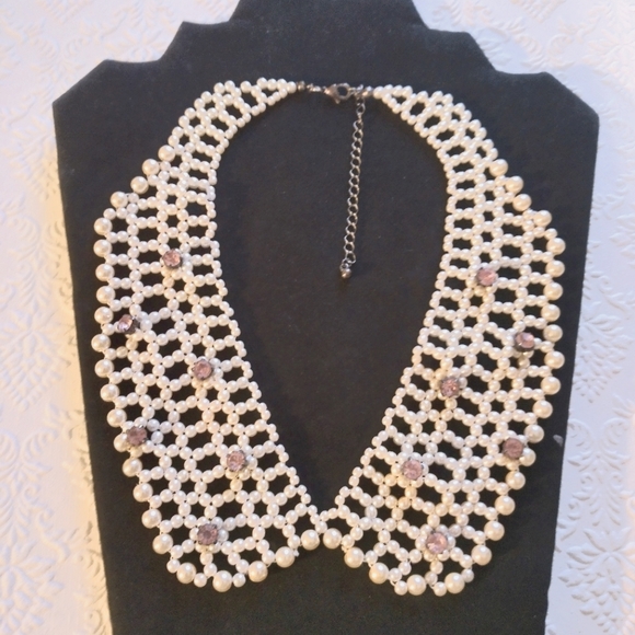 Jewelry - Classic Pearl Bib Collar Necklace